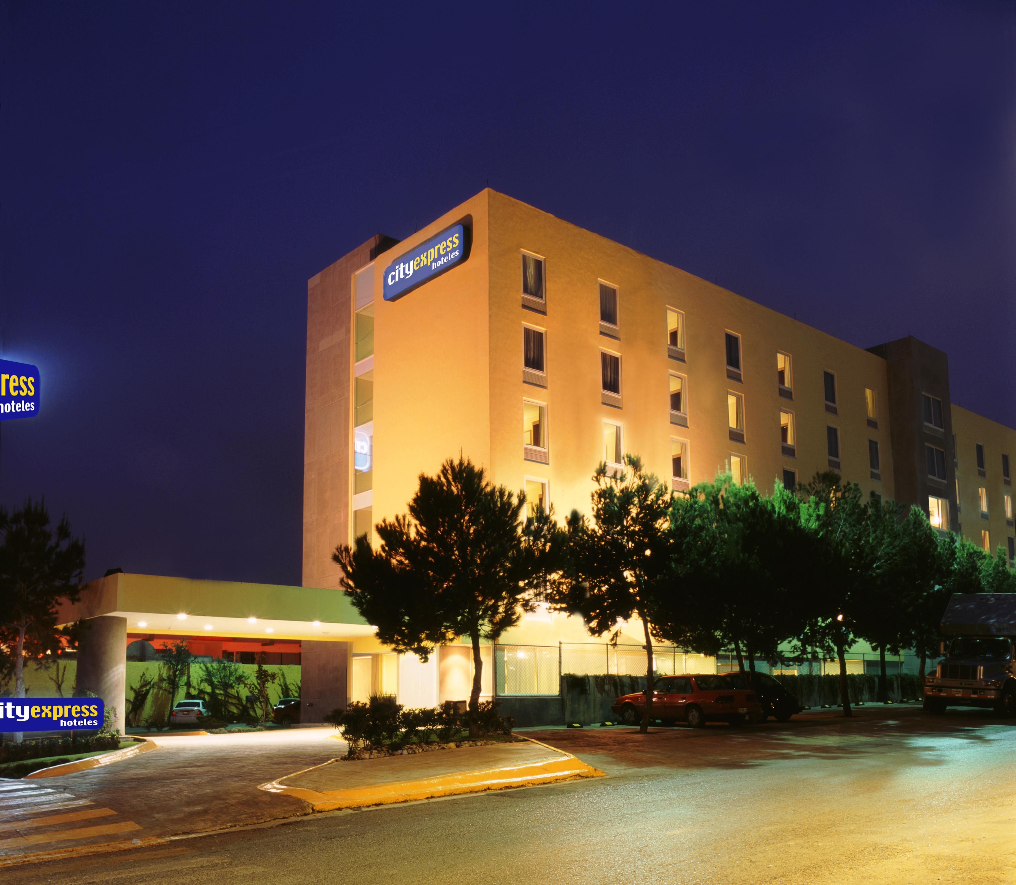 City Express By Marriott Saltillo Norte المظهر الخارجي الصورة