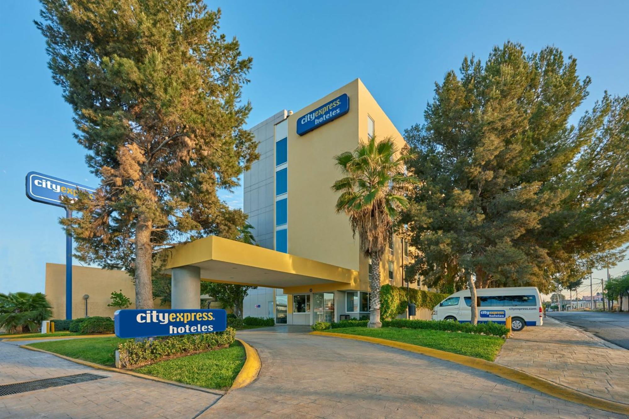 City Express By Marriott Saltillo Norte المظهر الخارجي الصورة